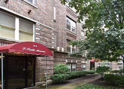  6th Ave Apt 3e
