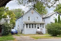  W Clinton St