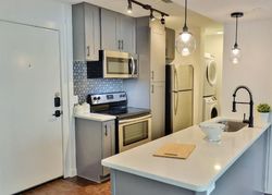  Mount Vernon St Apt 1