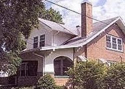  Maple St