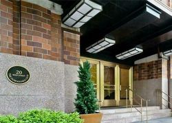  West St Apt 18e