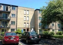  E Olive St Apt 2b