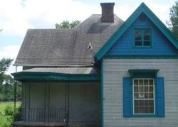  W Curtis St