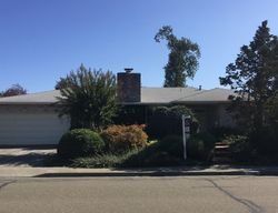  Oak Leaf Dr