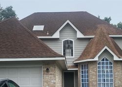  Lawncliff Ln