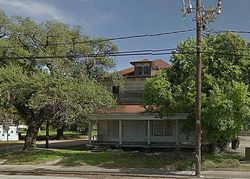  Leeland St