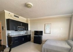 N Ocean Dr Apt 572