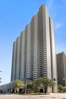 N Sheridan Rd Apt 37e