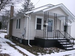  Hollis St