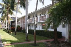  Se 13th St Apt B2