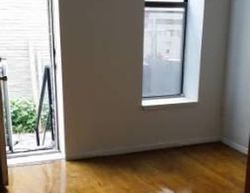  W 37th St