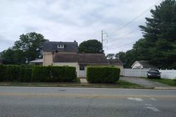  N Swarthmore Ave