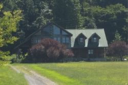  Henry Cove Rd