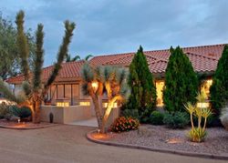  W Desert Hills Dr