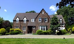  Manor Cir