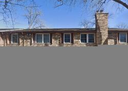  Cedar Lake Rd S Apt 4