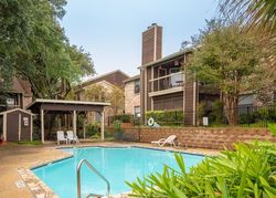  Huebner Rd Apt 407