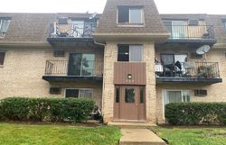  Shorewood Dr Apt 2c