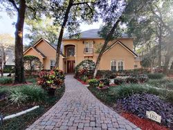  W Lake Colony Dr