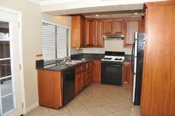  N Cottonwood St Unit 