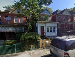  Moore Ave