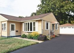  Meadow Dr