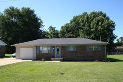  Pin Oak Dr