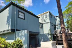  Sw 75th St Apt 106