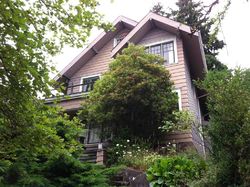  19th Ave Ne