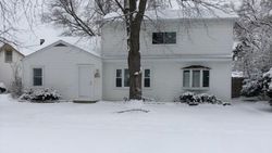  Leclaire Ave