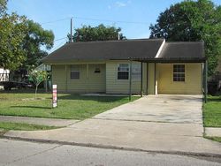  Kathryn St