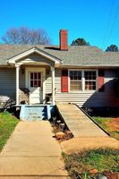  Lakeview Dr