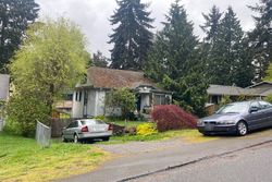  Palatine Ave N