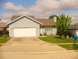  S Oak Creek Dr