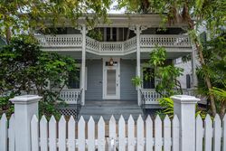  Truman Ave