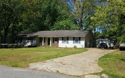  Bedford Dr