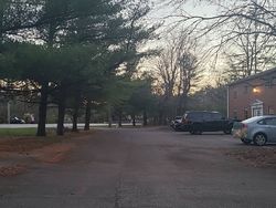 S Riverside Dr