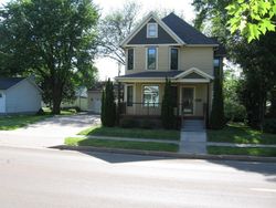  N Pine Ave