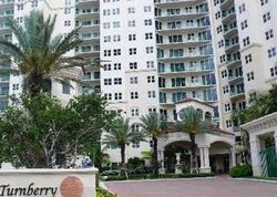  E Country Club Dr Apt