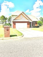  Lake Ln