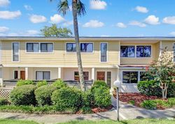  Los Robles Ct