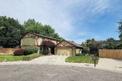  W Shadybrook Dr