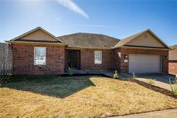  Hickman Dr