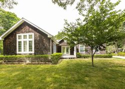  Amagansett Dr E