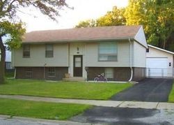  E Maple Dr