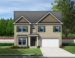 Grey Pine Dr