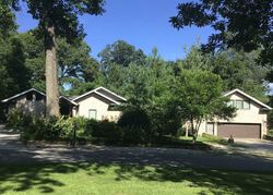  Oaklawn Dr