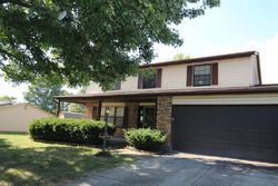  Woodsfield Cir S