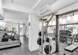  W 25th St Apt 8e