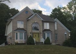 Chapel Woods Dr